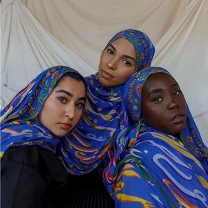 Vela scarf Remembrance blue NWT